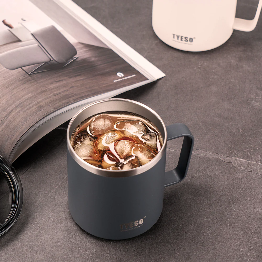 Mug & Lid.